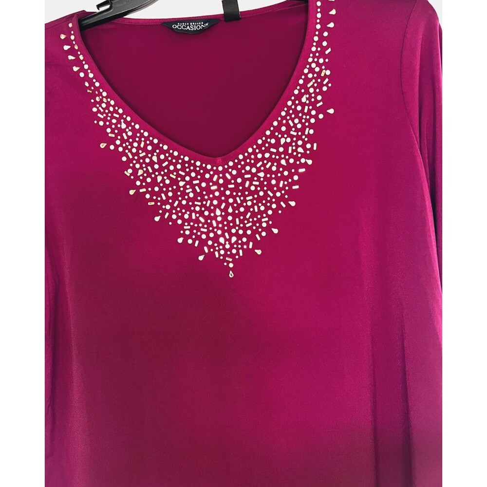 Susan Graver Occasions Raspberry V-Neck Sequin Embellishments Top Size Large